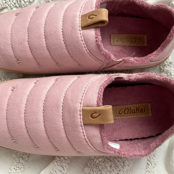 OluKai Slippers - Picture 3 of 6